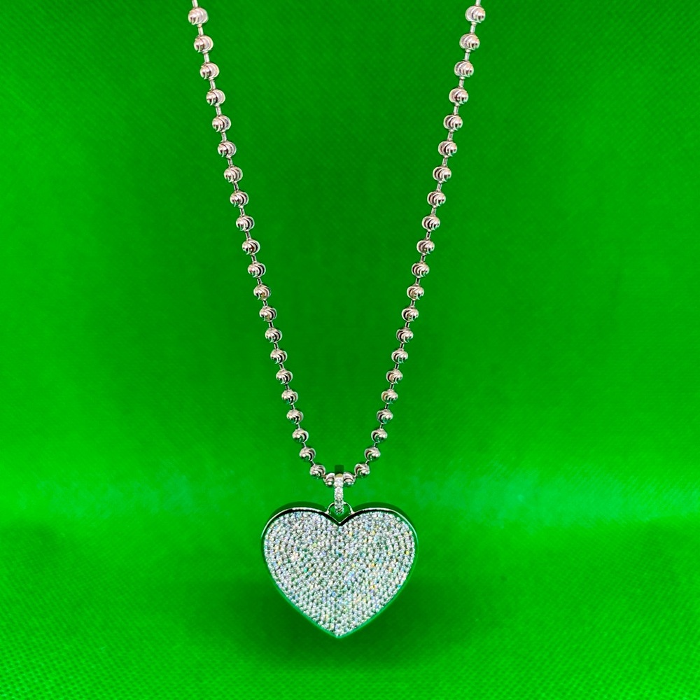 Sterling Silver heart pendant necklace ❤️